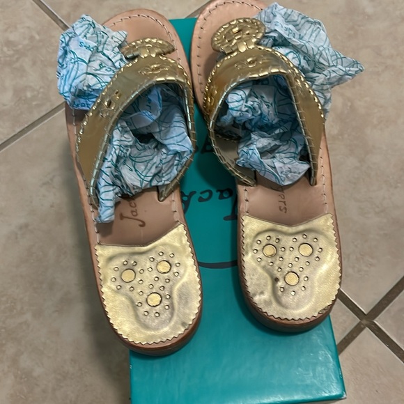Jack Rogers Hamptons Flat gold size 8m sandals EUC - Picture 3 of 13